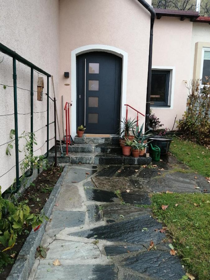 Modern Studio Perauer Gmund in Karnten Exterior photo